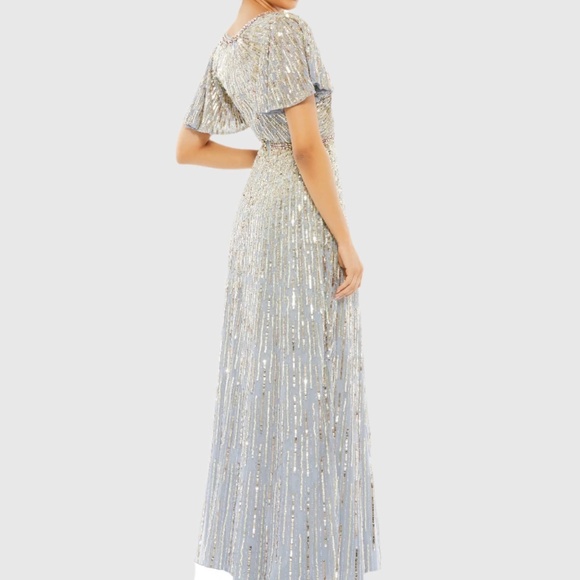 NWT Mac Duggal 5538 Silver Embellished [8] V Neck Butterfly Sleeve Column Gown - Picture 2 of 12